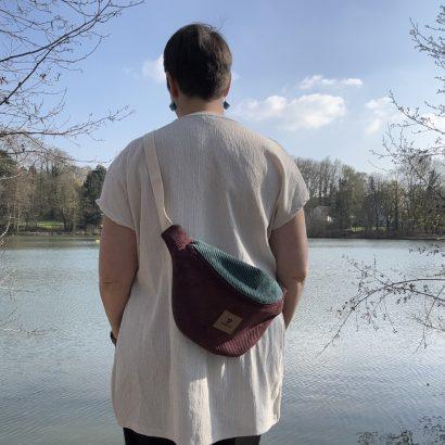 grande banane en velours cotelé