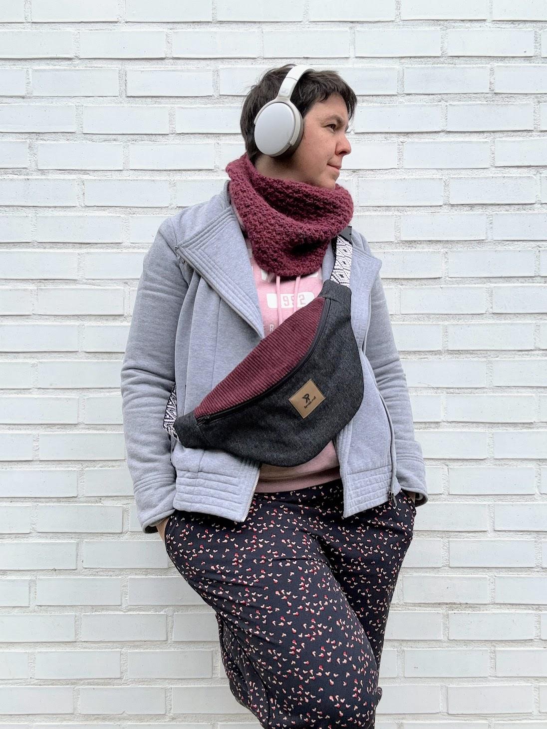 IMG_0952 sac bandoulière avec poches en jeans