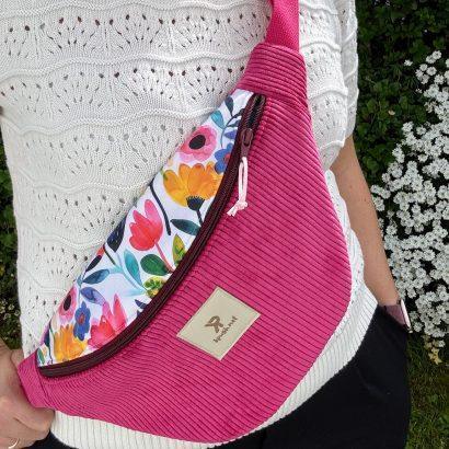 Banane fushia en velours originale