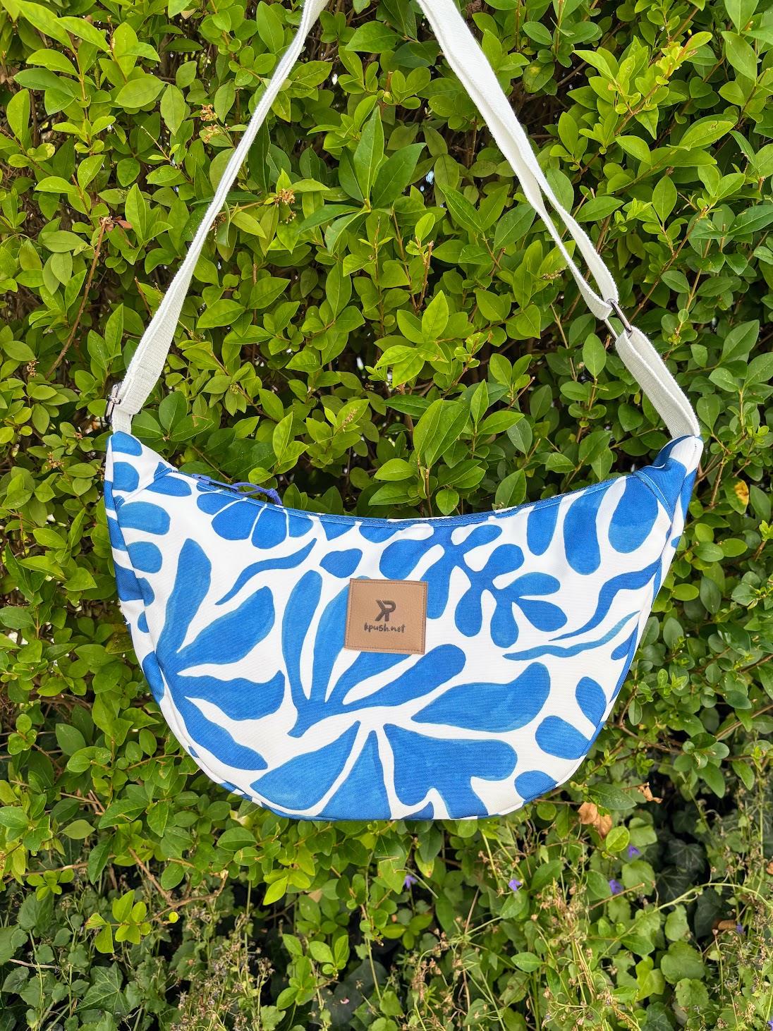 sac-bandouillere-demi-lune sac demi lune motifs marins