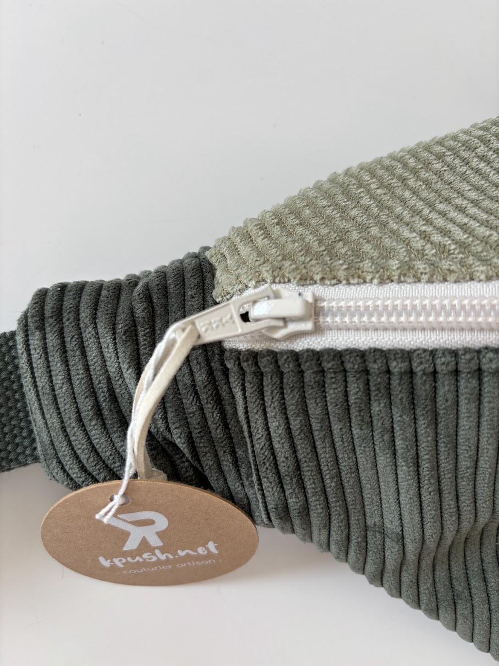 Babane-zip-solide-ykk Banane avec zip solide ykk